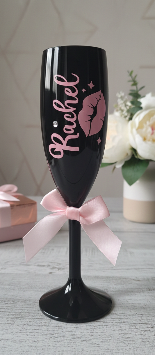 Personalised Champagne Flute — Custom Name Lips & Bow — Bridesmaid Gift
